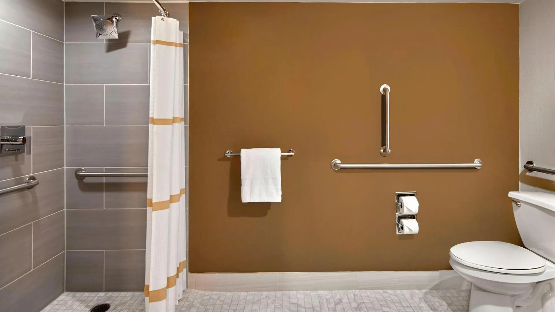 Marriott Phoenix Airport 4*,