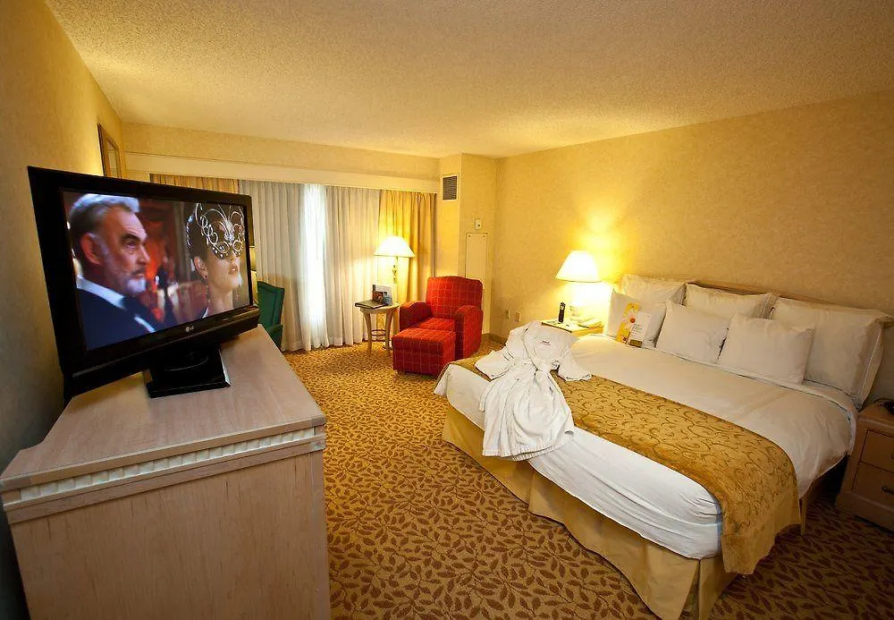 Marriott Phoenix Airport 4*,